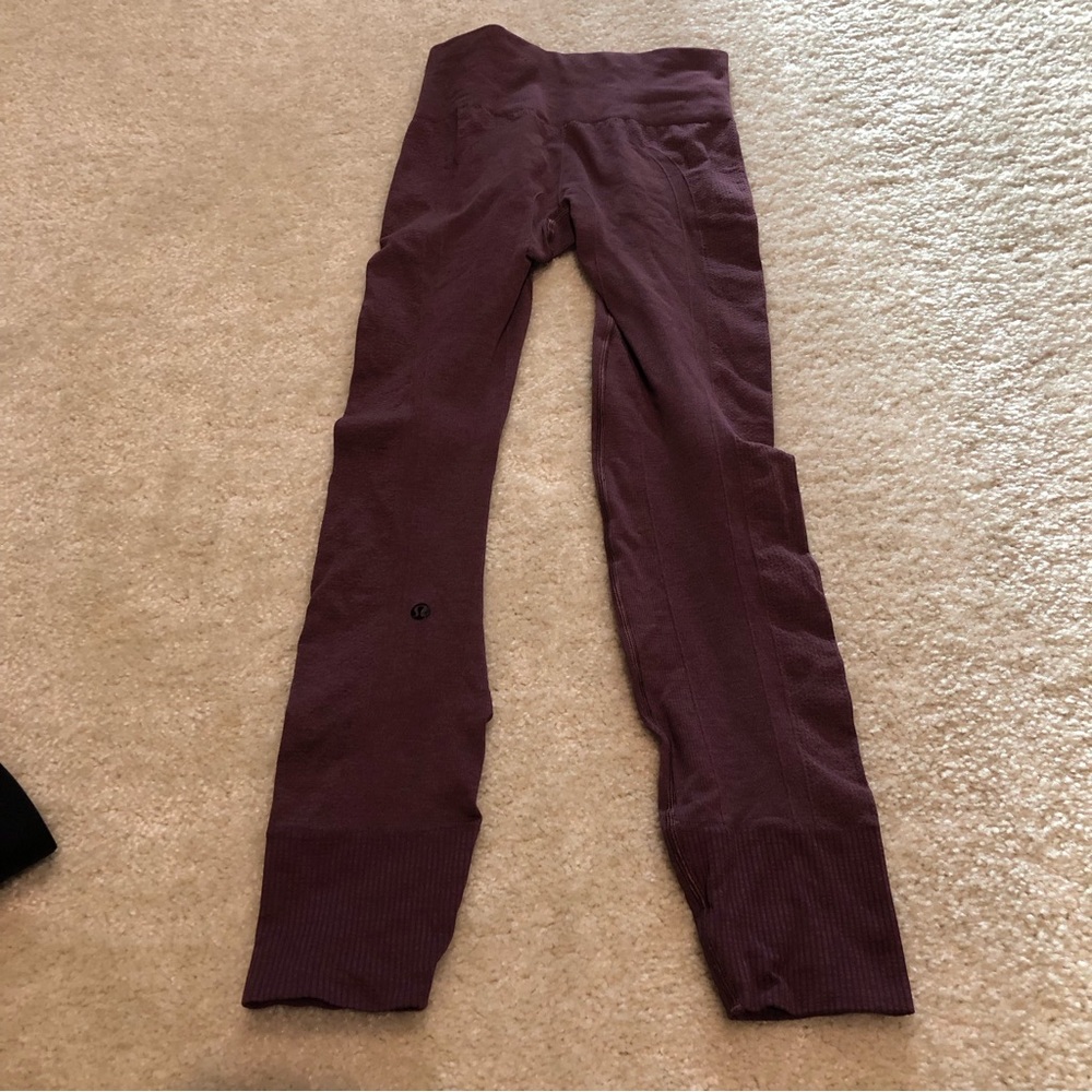 Lululemon Ebb to Street Leggings